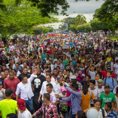 marcha-bertucci-esperanza-cambio